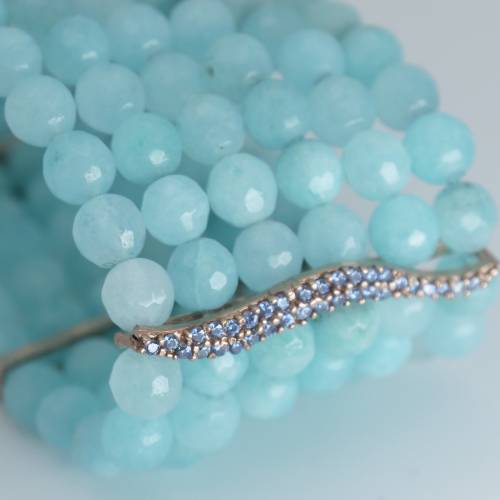 Bracciale in argento dorato, zircone blu e calcedonio azzurro