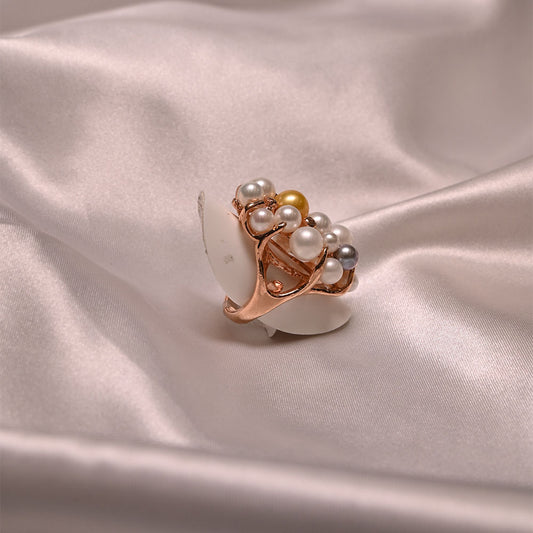 Anello in argento ramato e perle dei mari del sud e zirconi