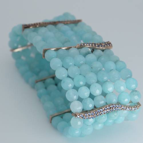 Bracciale in argento dorato, zircone blu e calcedonio azzurro